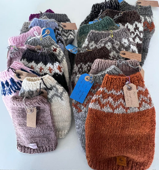 Lopapeysa  / ullarpeysa  á hunda